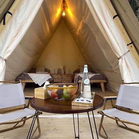Husaak Glamping Hotel อาลูลา ภายนอก รูปภาพ